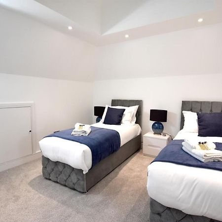Northside Apartments Ealing Лондон Екстер'єр фото