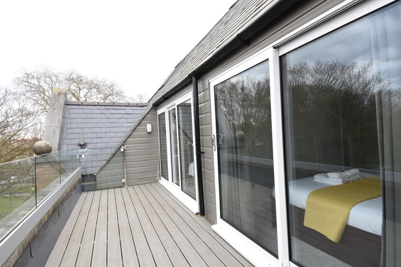Northside Apartments Ealing Лондон Екстер'єр фото