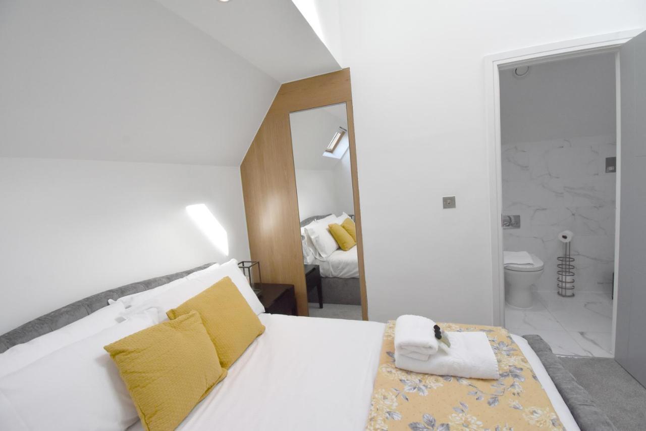 Northside Apartments Ealing Лондон Екстер'єр фото
