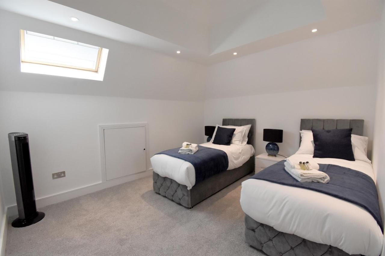 Northside Apartments Ealing Лондон Екстер'єр фото